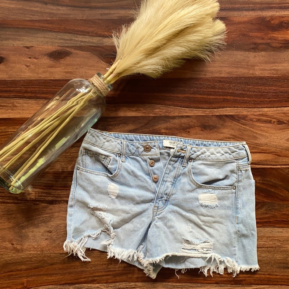Forever 21 Shorts Size 27